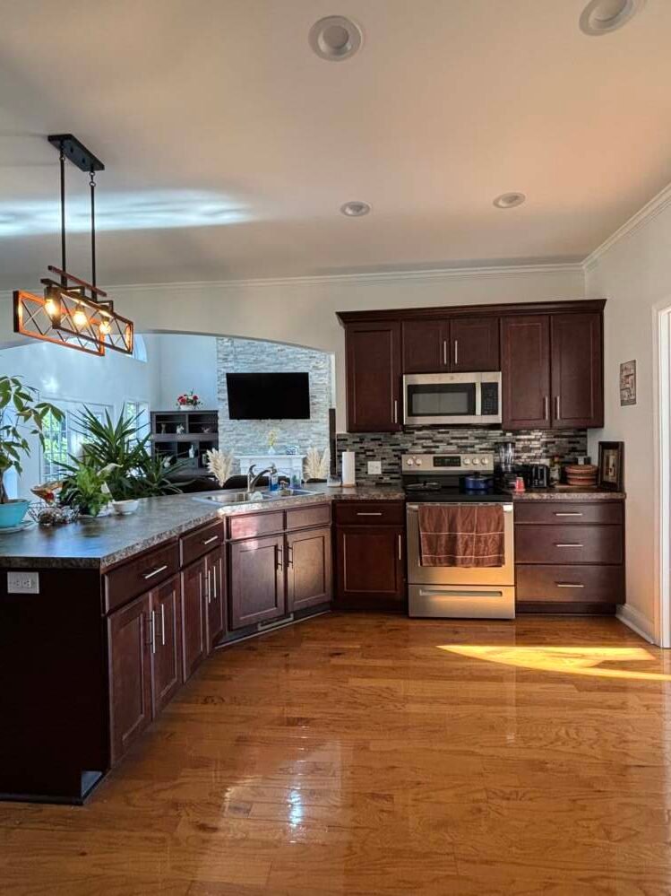 ebony-wood-kitchen-formica-countertop-juroc